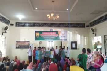 Pariaman Salurkan Zakat Rp1,3 Miliar untuk Pengembangan Usaha Ekonomi Produktif