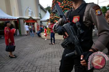 Polri kerahkan 44.582 personel untuk amankan Natal di berbagai gereja