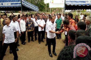 Bupati Barito Selatan Safari Natal di Sejumlah Kecamatan
