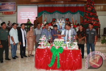 Bupati Minta Jemaat Saling Menjaga Kerukunan