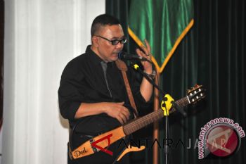 Doel Sumbang raih anugrah karya budaya