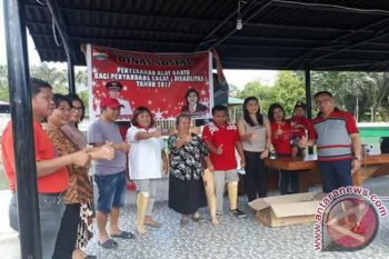 Penyandang Disabilitas Di Minahasa Tenggara Dapat Bantuan