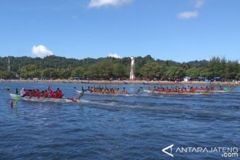 31 tim ikuti "Dragon Boat Festival 2017" 