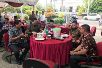 Wabup Kunjungi Tokoh di Sampit yang Rayakan Natal
