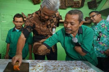 Ganjar instruksikan SKPD permudah akses penyandang disabilitas