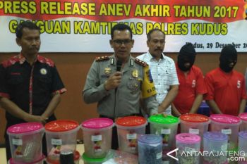 Polisi tetapkan dua tersangka kasus obat ilegal 