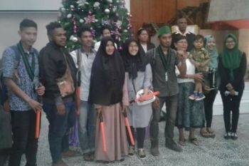 Pemuda Muslim amankan pelaksanaan ibadah Natal di Jayapura