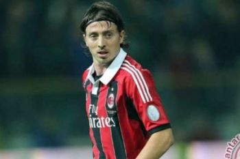 Milan Takluk 0-3 Dari Verona