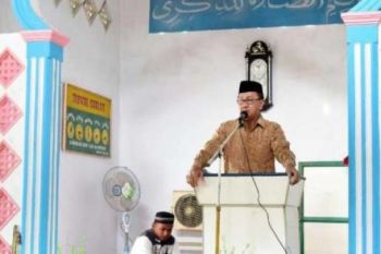 Wabup Inhil Desak Perangkat Desa Percepat Perekaman E-KTP