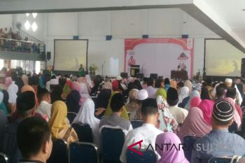 1.000 orang ikuti manasik di Kendari