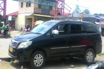 Dishub jayawijaya tertibkan mobil dinas berplat kuning 