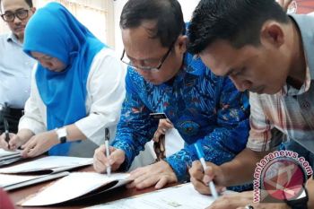 Pemeriksaan kesehatan cabup/cawabup di satu rumah sakit
