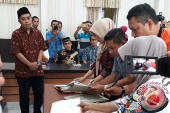 KPU Teken MoU Pemeriksaan Kesehatan Cabup/Cawabup