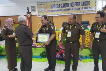 Kejari Timika raih predikat kejaksaan terbaik di Papua