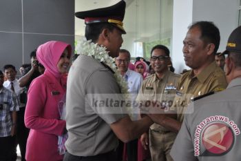 Gubernur Siap Dukung Kinerja Kapolda Baru