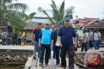 Panen perdana tambak udang Desa Sungai Besar