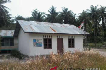 Sekolah Pulau Berhala tak miliki gedung