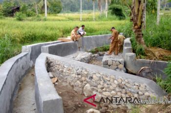 Agam anggarkan Rp3,99 miliar bangun dam parit