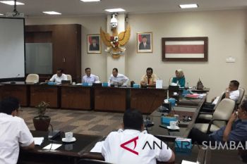 Pemprov  diminta cari solusi pencairan  beasiswa Rajawali