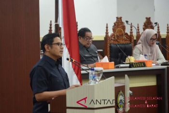 Ranperda Inisiatif RPIP Sulsel Diparipurnakan