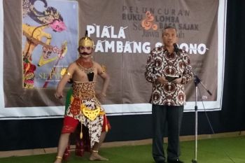 Lomba Baca Sajak Piala Bambang Sadono mulai digelar