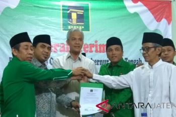 PPP serahkan rekomendasi dukungan pada Ganjar-Yasin 