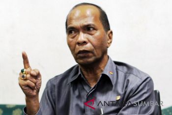 Legislator minta pemda segera tetapkan batas sempadan pantai