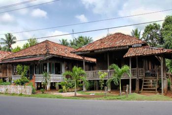 Pemprov Lampung bangun rumah adat