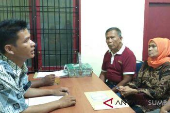 Tidak Terima Digugurkan, Syamsuar-Misliza Laporkan KPU Padang ke Panwaslu