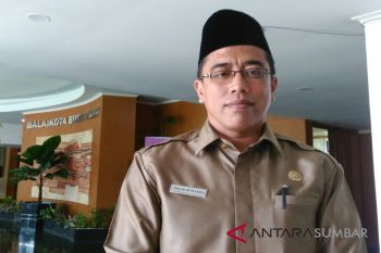 Kemenag: mari shalat gerhana di pelataran Jam Gadang