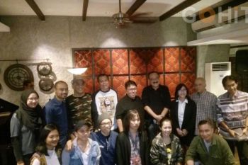 Musisi lintas generasi gelar konser untuk Yocky Suryoprayogo