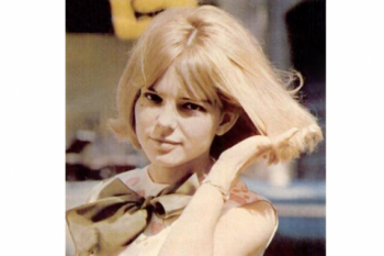 Penyanyi France Gall tutup usia