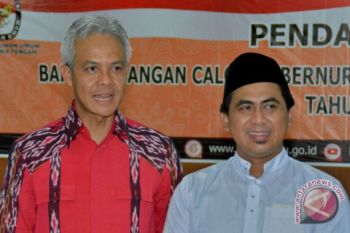 Pengamat: Ganjar-Yasin harus mewaspadai kasus e-KTP