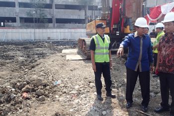 Pembangunan Pasar Johar jangan sampai mandek