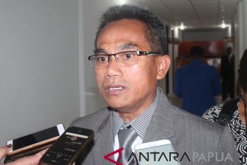 KPU dan Panwas Jayawijaya kembalikan dana pilkada