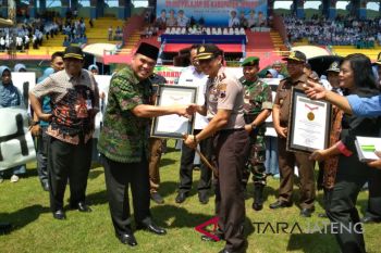 MURI catat rekor Surat pernyataan antinarkoba terbanyak