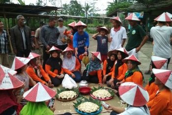 Petani durian "Pamongan" karena Ganjar maju pilgub