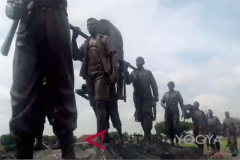 Siswa PAUD diajak kenali pahlawan melalui patung (video)