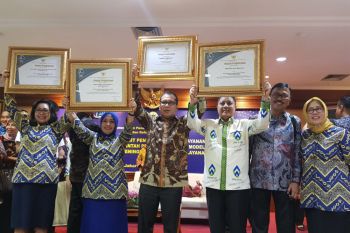 Wali Kota Makassar raih tiga penghargaan