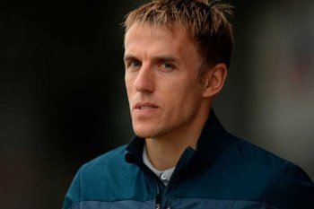 Phil Neville ditunjuk sebagai pelatih Timnas Putri Inggris