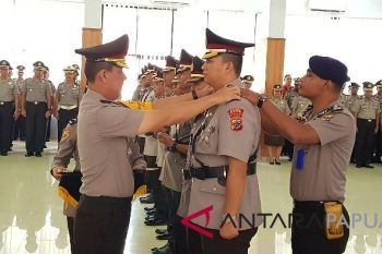 Kapolda Papua mutasi tujuh kapolres