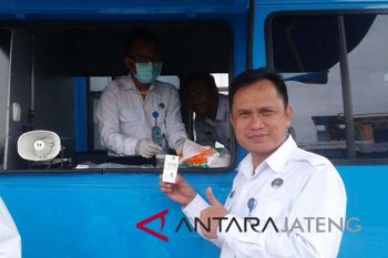 Personel BNNK Cilacap jalani pemeriksaan urine