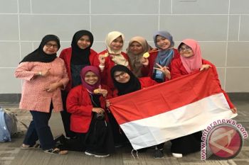 mahasiswa farmasi-kedokteran unhas raih emas di Thailand