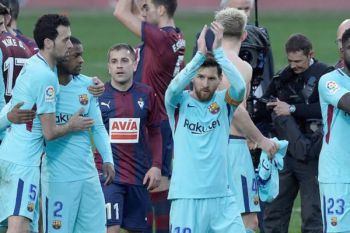 Suarez dan Alba pastikan kemenangan Barca
