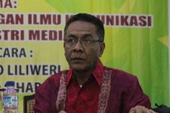 Pakar komunikasi: Jokowi-Prabowo berhati-hati tentukan cawapres