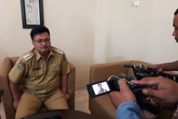 Bupati Morowali Utara minta maaf kepada masyarakat