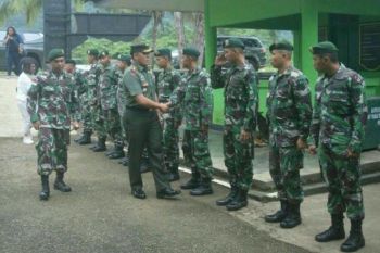 Danrem 172/PWY kunjungi prajurit TNI di perbatasan RI-PNG