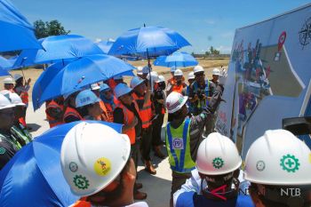 Legislator mengecek PLTMGU Mataram senilai Rp1,6 triliun