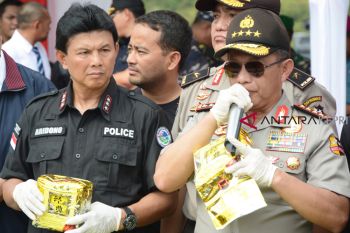 Kabareskrim tinjau kapal diduga bawa sabu