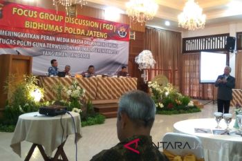 Media massa diharapkan membantu pilkada damai